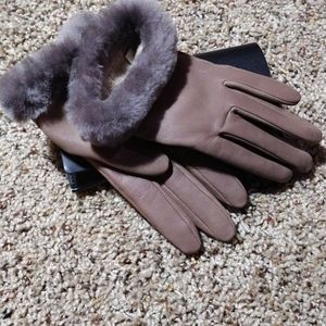 Ugg Australia leather gloves